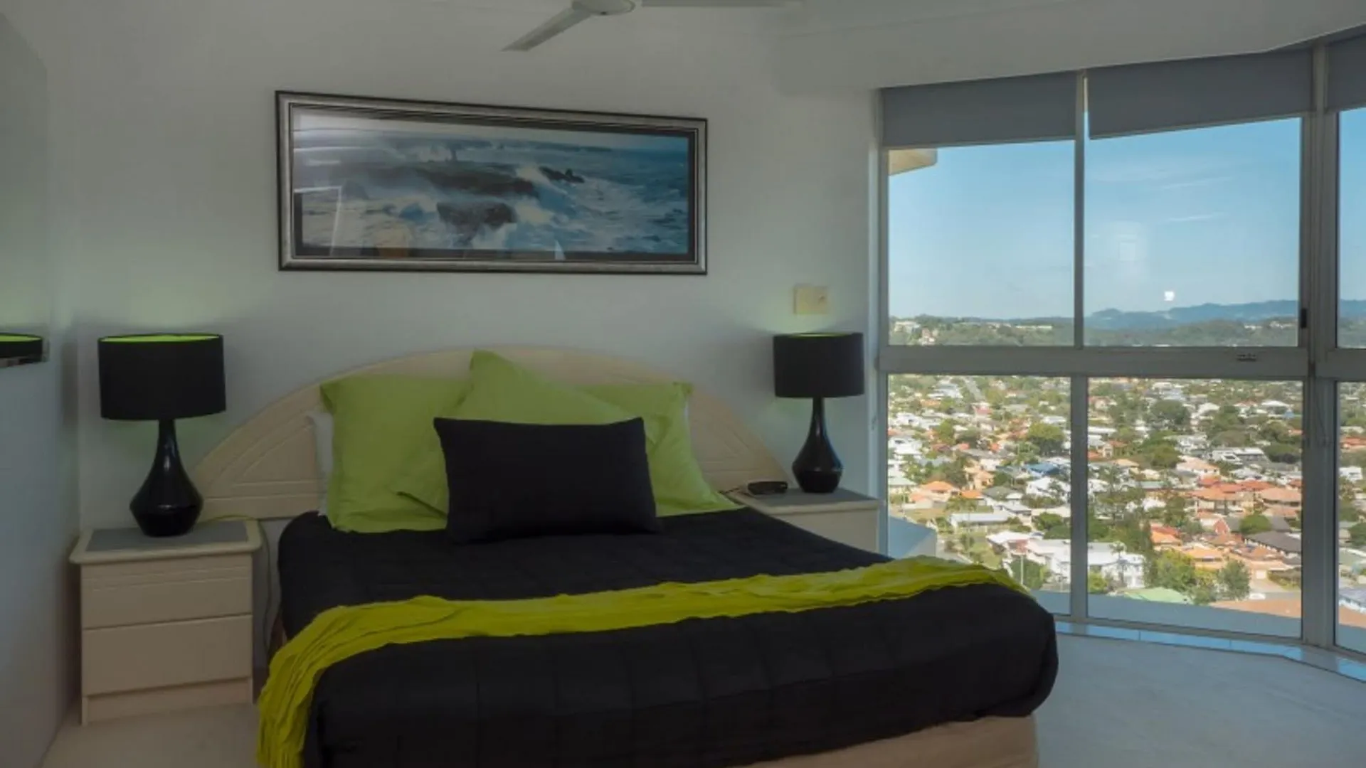 Burleigh Surf Apartments Gold Coast Aparthotel