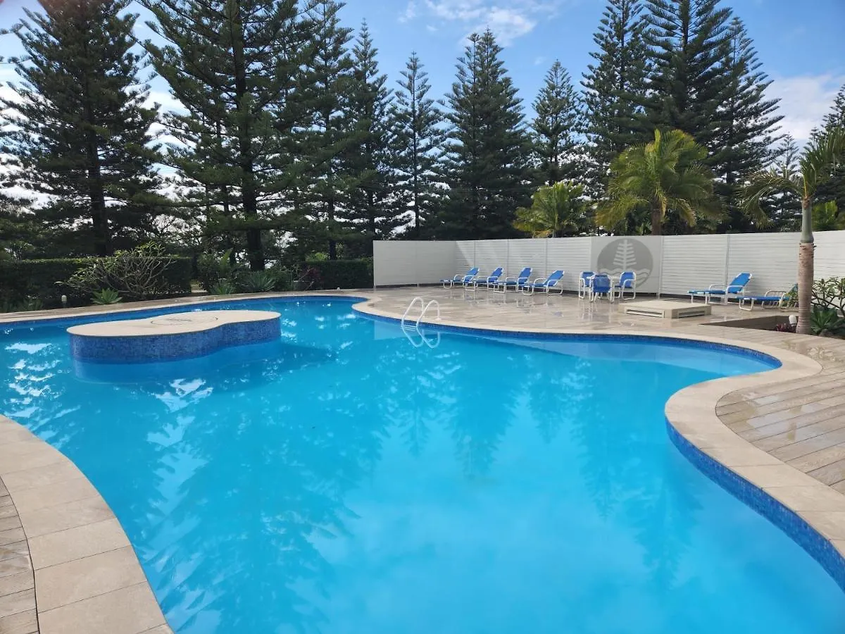 Aparthotel Burleigh Surf Apartments Gold Coast