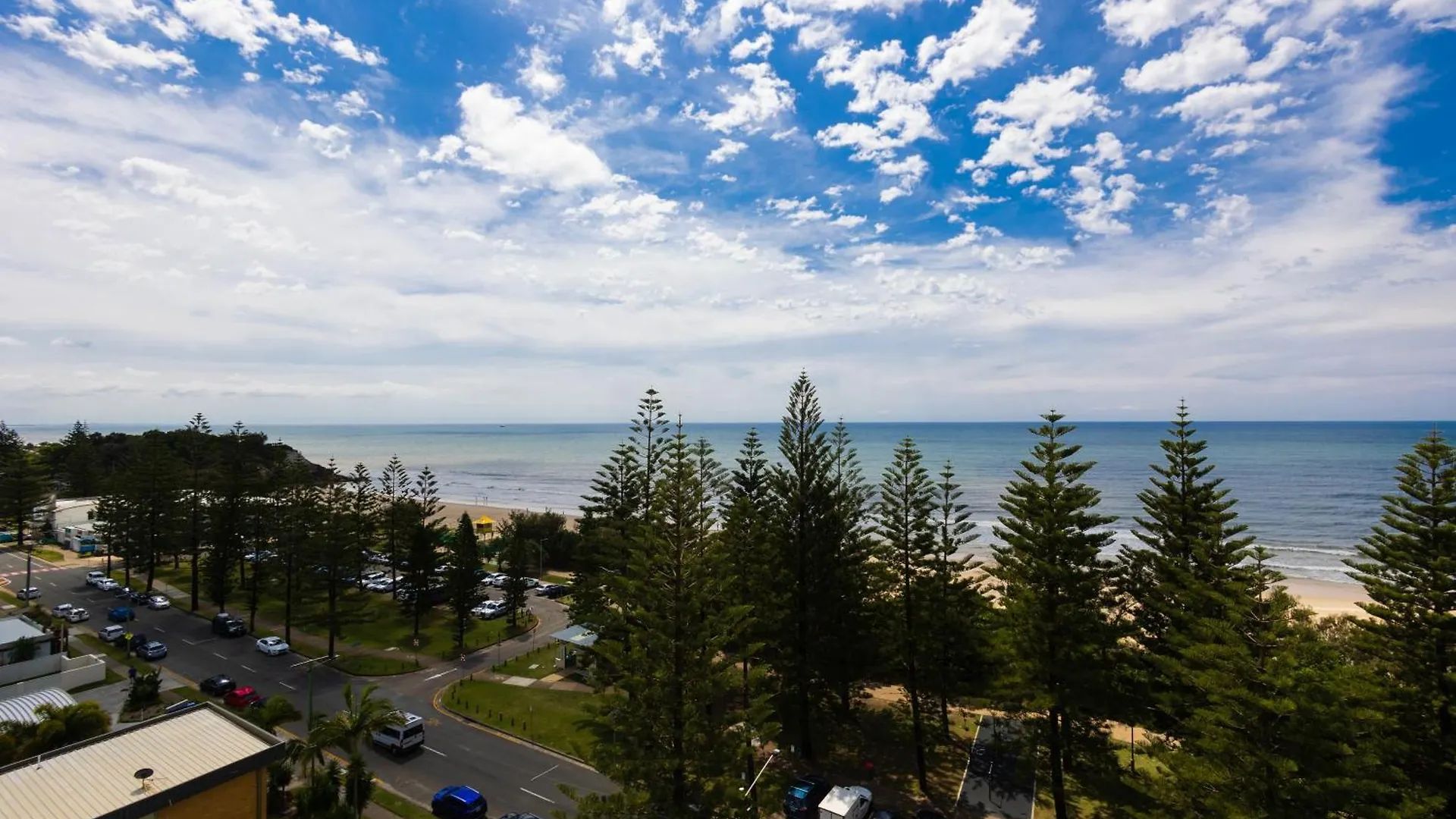Aparthotel Burleigh Surf Apartments Gold Coast