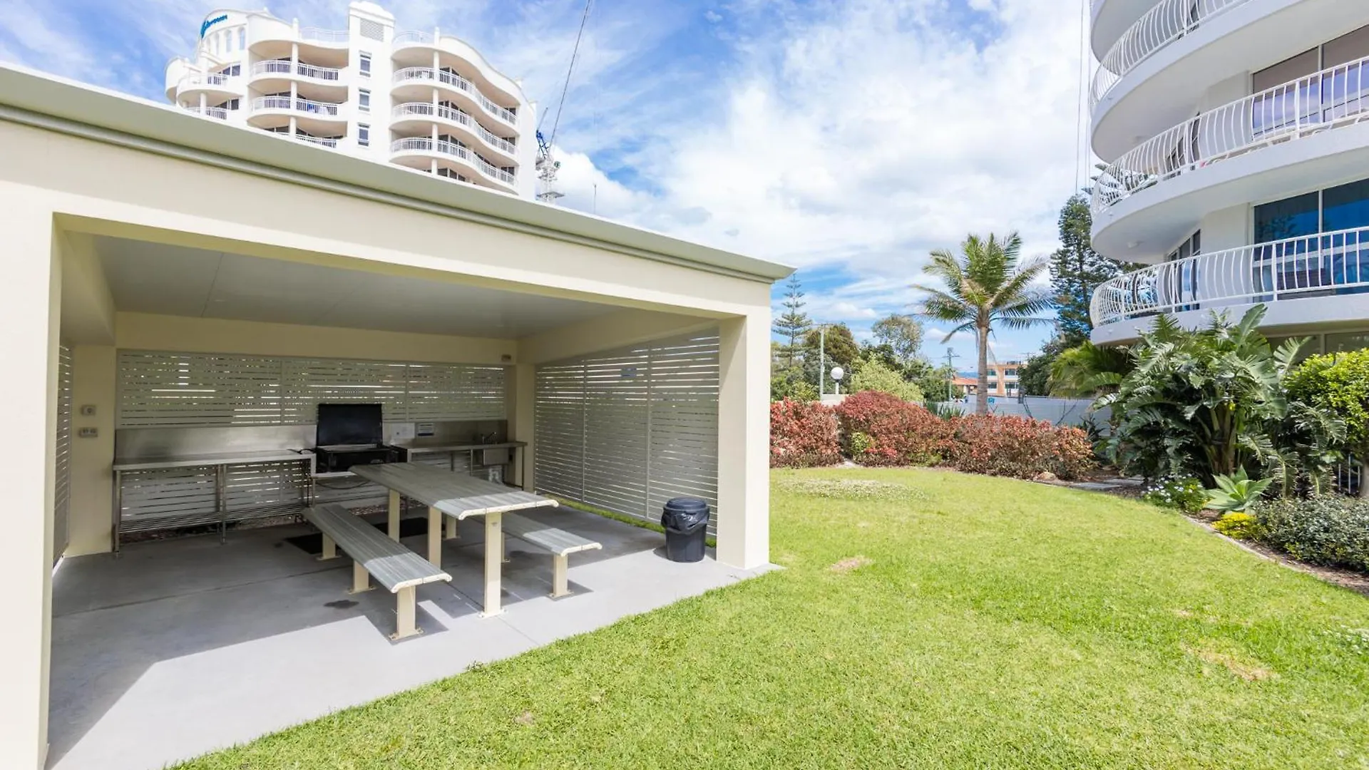 Burleigh Surf Apartments Gold Coast 4*,