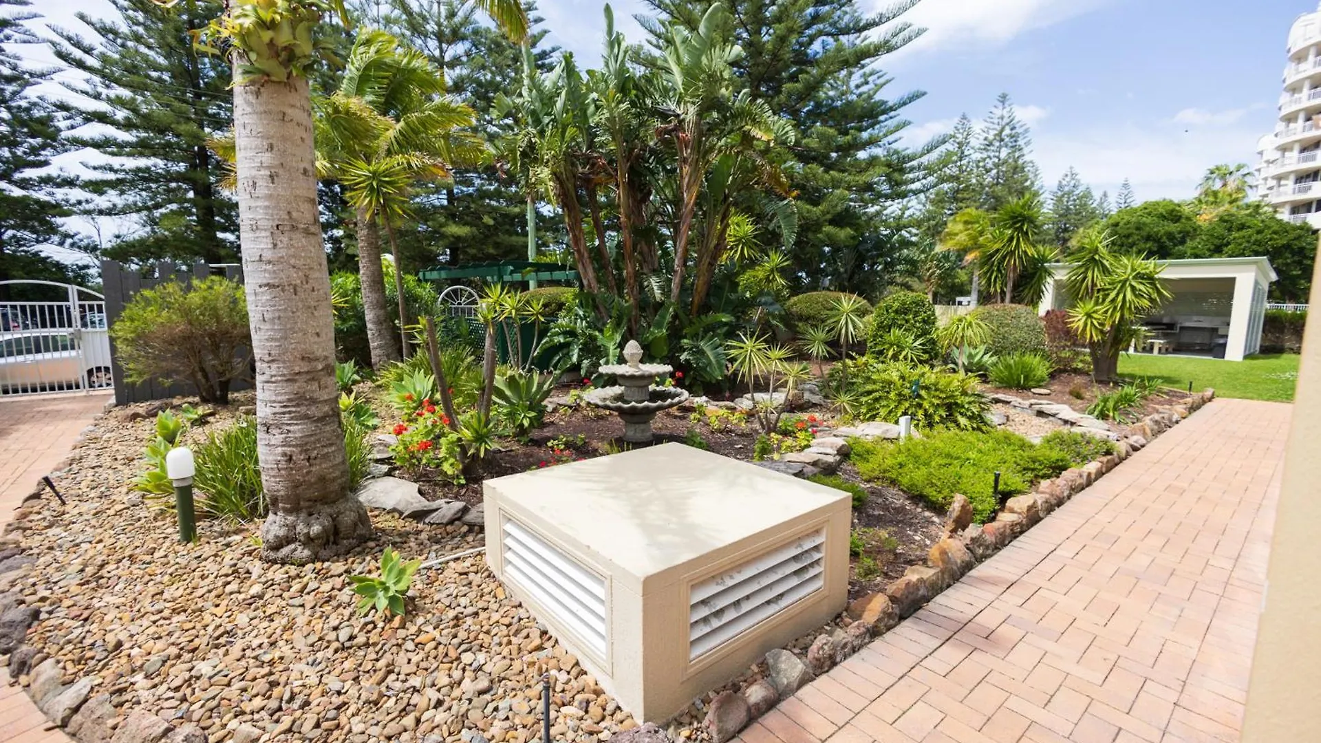 Burleigh Surf Apartments Gold Coast Aparthotel