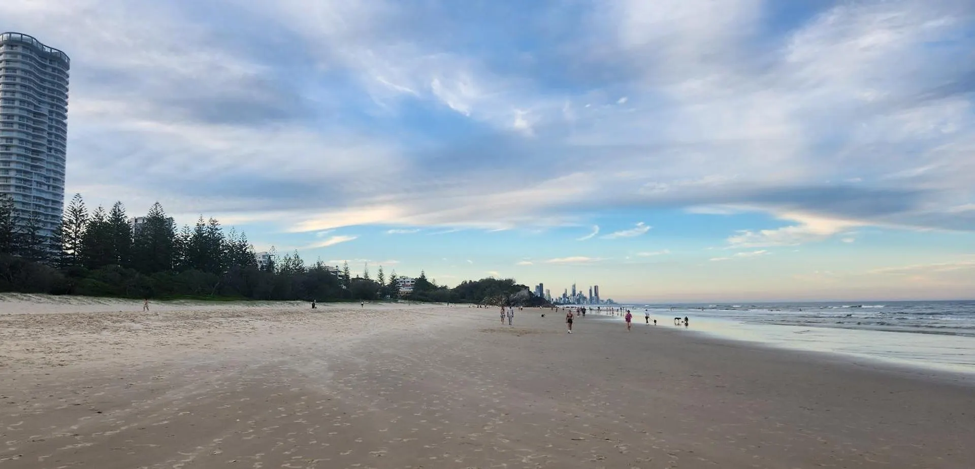 Burleigh Surf Apartments Gold Coast Aparthotel