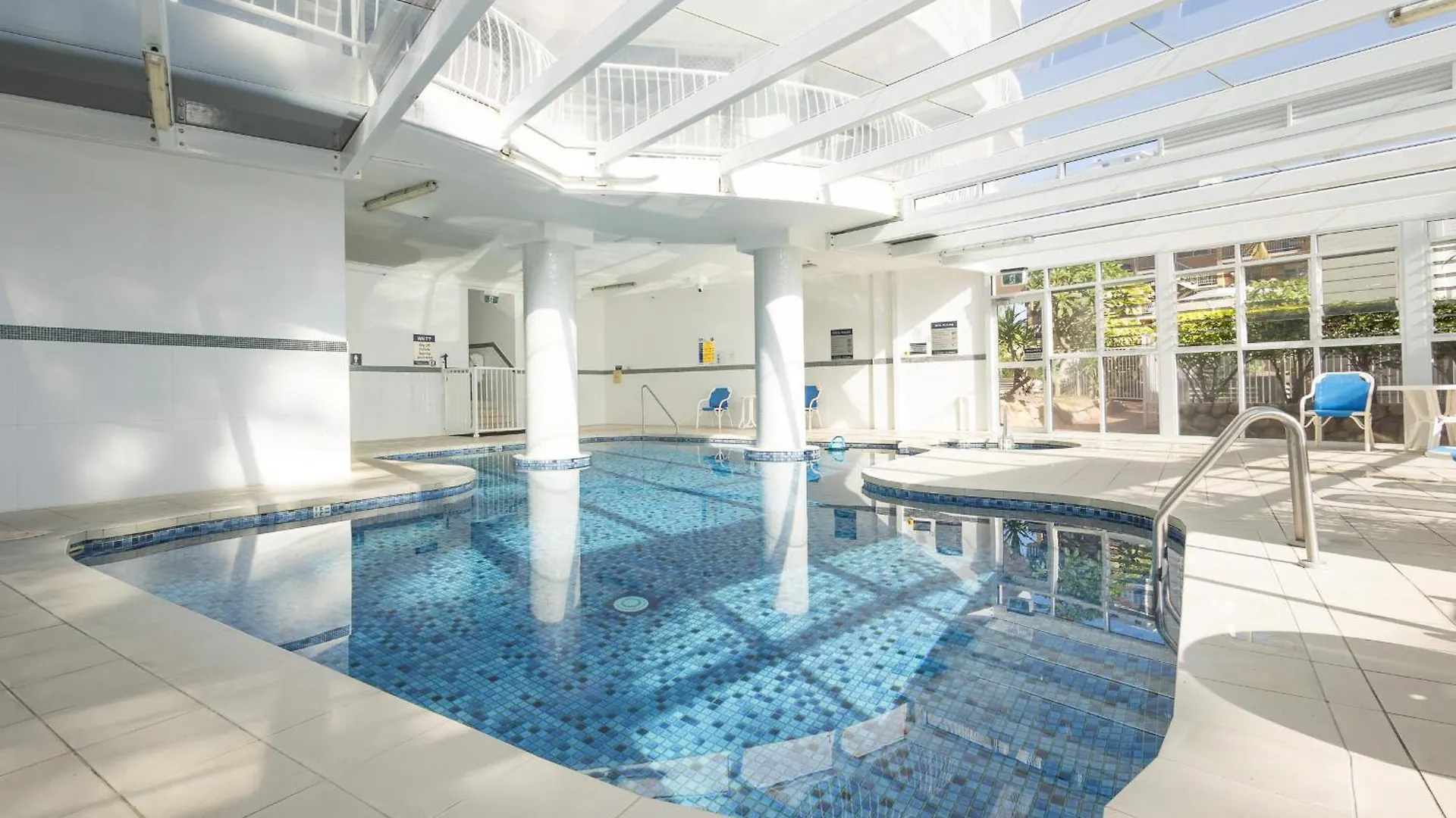 **** Aparthotel Burleigh Surf Apartments Gold Coast Australia