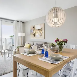  Apartment Spaces Oasis Penthouse 3 Bedroom, 2 Bathroom, Terrace, Pool, Sleeps Up To 6 Spain